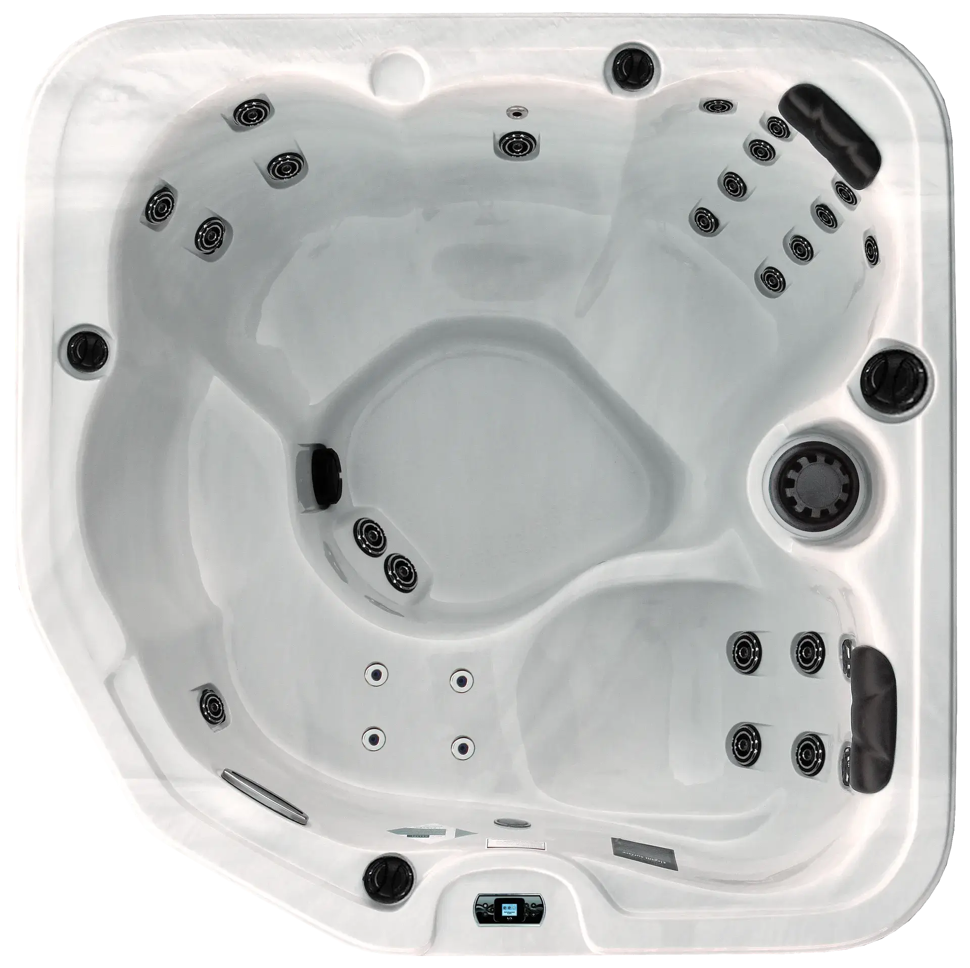Dynasty Treasure Cay hot tub