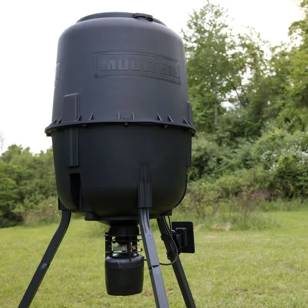 Moultrie MFG-15106 250LB DEER FEEDER CONNECTED - Image 3