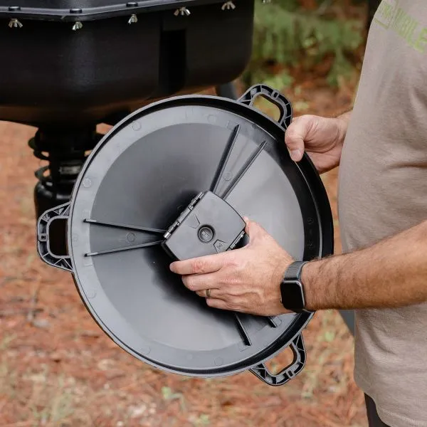 Moultrie MFG-15106 250LB DEER FEEDER CONNECTED - Image 4